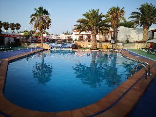 Apartamentos Castillo Beach Caleta De Fuste Exterior photo